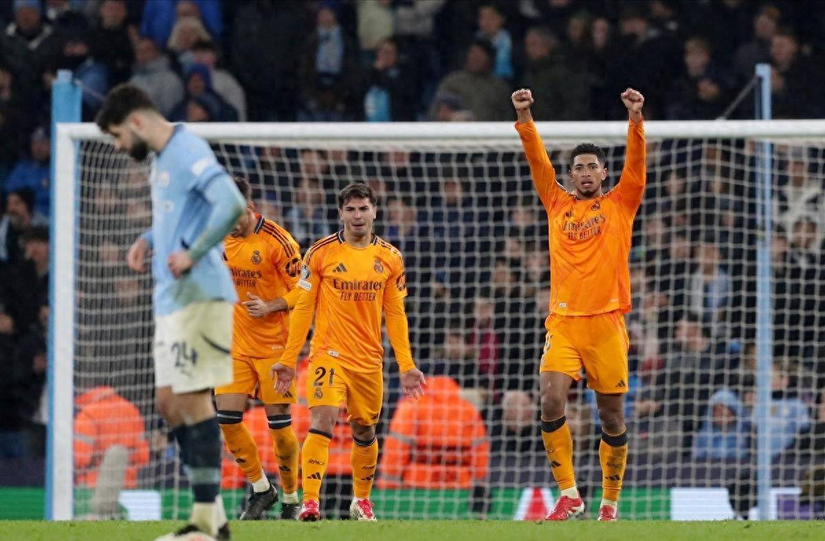 裁判误伤？皇马巨星遭红牌，英语成致命误会？