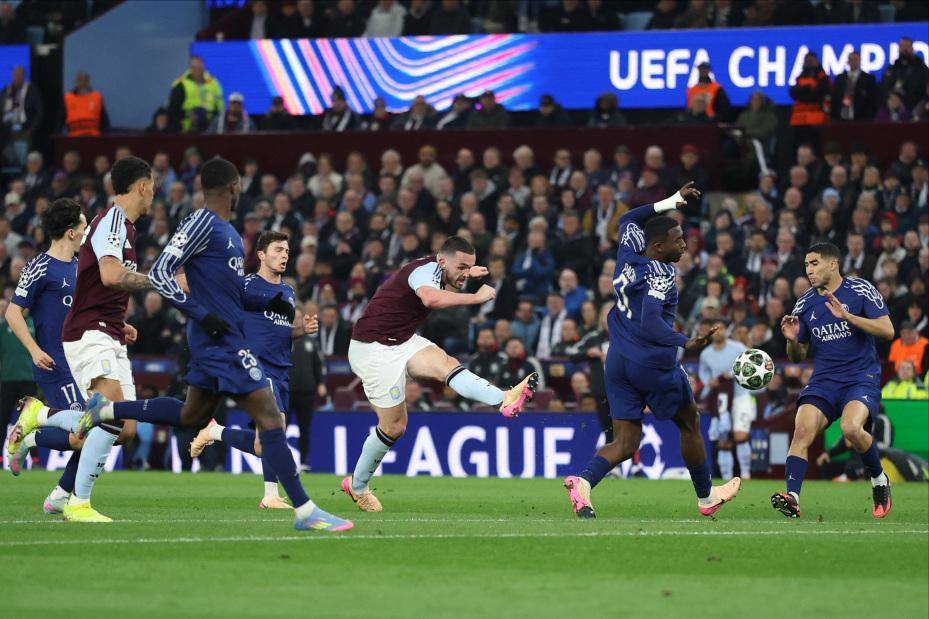 千万别浪！次回合：巴黎连丢3球险翻船，巴萨状态全无溃败收场