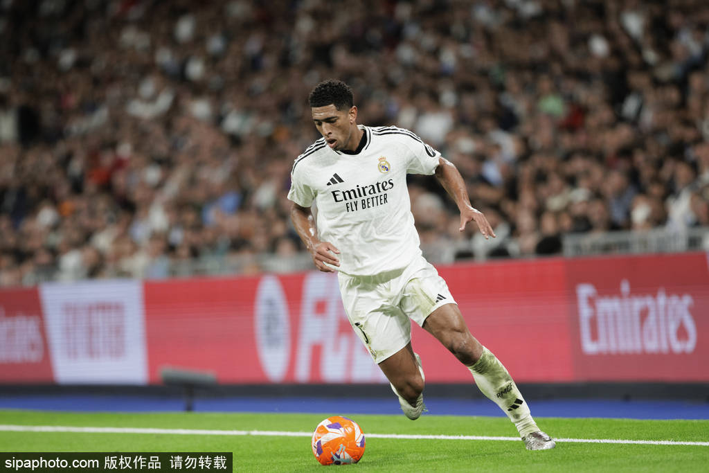 皇马“太子”试炼场，塞维利亚生死一线！西甲2025皮斯胡安上演冰火对决