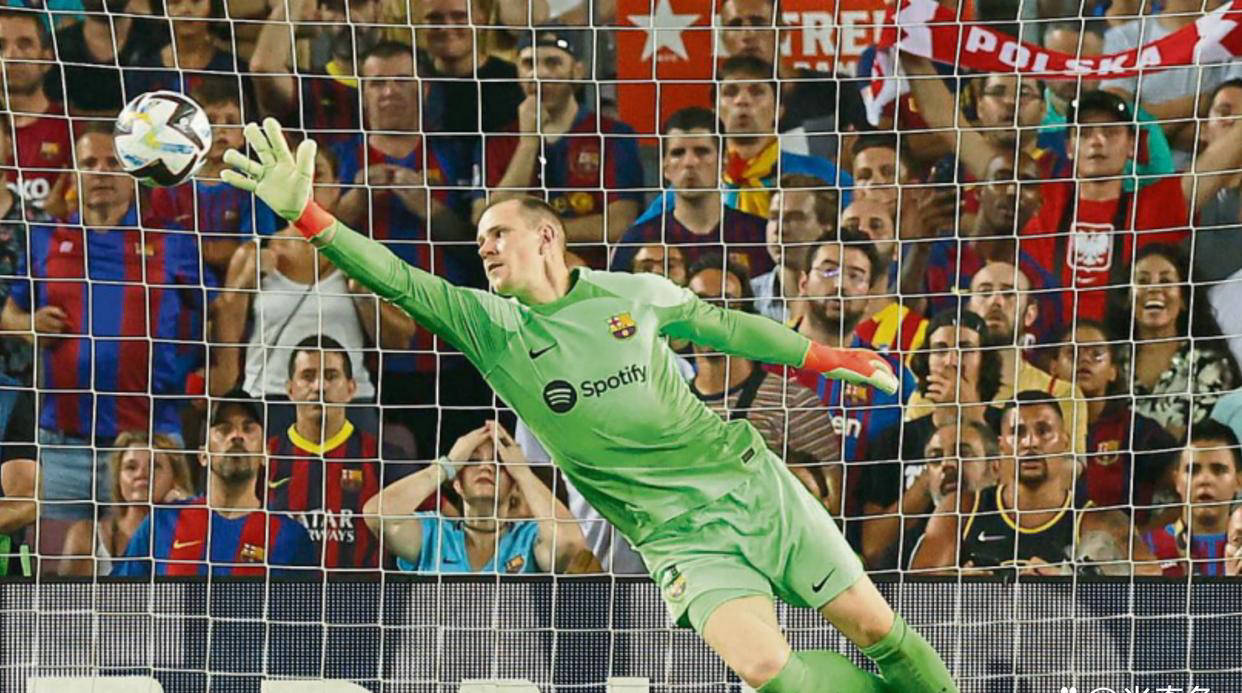 特尔施特根：巴萨守门10年，功过如何？